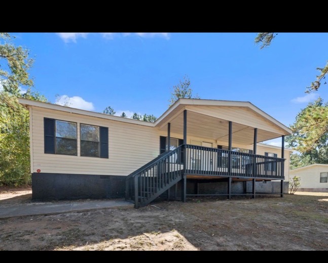 Mobile home covered porch